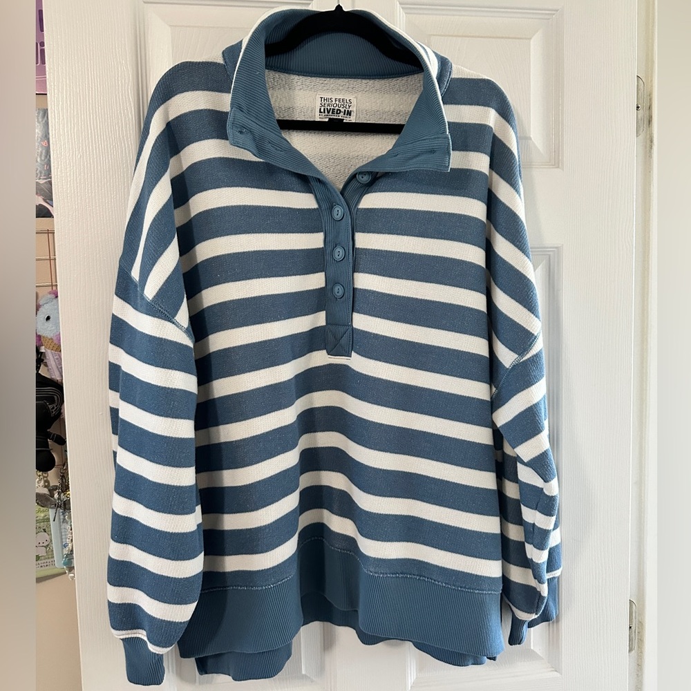 American Eagle Outfitters Blue and White Striped Turtleneck Sweater